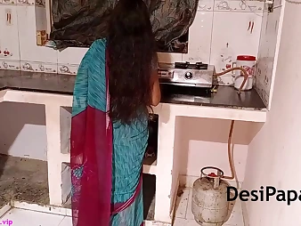 Indian Couple Screwing In Kitchen