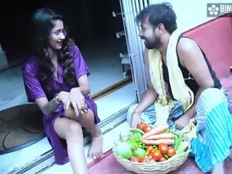 Indian Teen Enjoy Veggies intrusion: moist pussy & firm penetrating Xlx