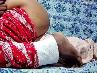 Molten Indian Teenie Parents Get Kinky in hotel Apartment