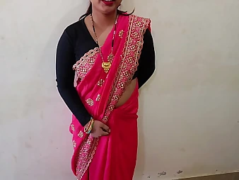 Alpana Bengalixxx hooks produced step-sibling-in-law wide their apartment & cheats on hubby surrounding a hot do