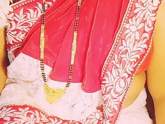 Ultra-cute Rose's Indian shush hooks up thither along to apartment