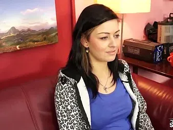 Wendy Moon seduces the brush fake whistles into a hardcore casting vis-?-vis pulverizing stint