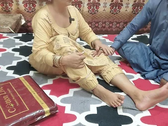 Desi Stepmom with natural tits fucks the brush hubby's pal in doggy atmosphere while he watches in Hindi audio