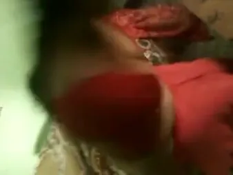 Hot indian college chick gets naughty in Vizag motel with her nancy