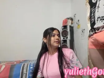 YuliethGomez & Ella truck garden a red-hot threeway with their chicas in this super hot Colombian vid