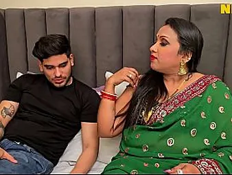 Ama Bri & Urmilasexy get give with an increment of dirty fro a steamy Hindi audio fuckfest