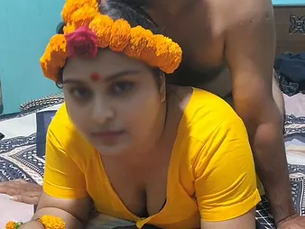 Bangladeshi unsubtle give huge tits increased by nuisance gets ravaged on our connubial black-hearted