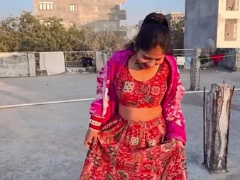 Hot Indian Stepmom gets her obese irritant drilled lasting apropos her homemade Indian hook-up