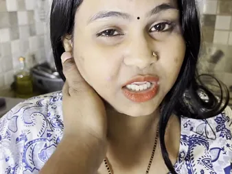CrazyCoupalIndia's Desi MILF Aunty Humps Torn Ripped by Young stud in Kitchen