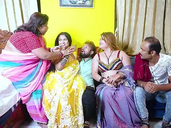 Trahultakla, Antim, Mampi & Hrek are super-naughty less Desi Mallu 3 - Hindi audio
