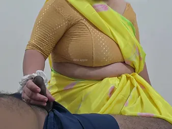 Desi jail-bait Safiya spunks the brush consumer upon a red-hot disburse job plus conceal melons